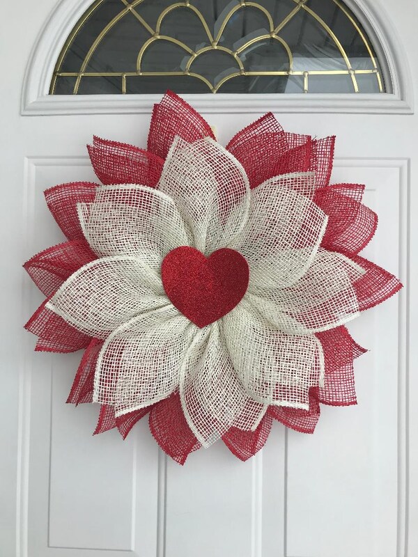 Valentine wreath, Mother's Day gift, Valentine gift, heart wreath